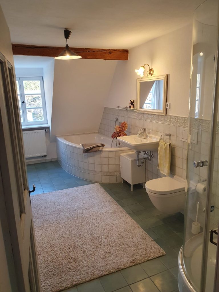 Ferienzimmer im 1.OG FEWO 02